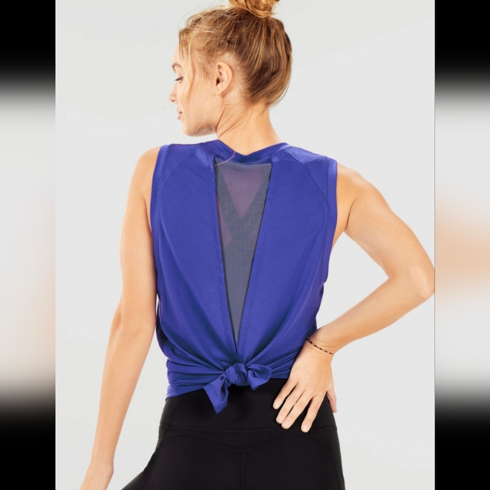 Fabletics Monet V-Back Tie Tank xxs